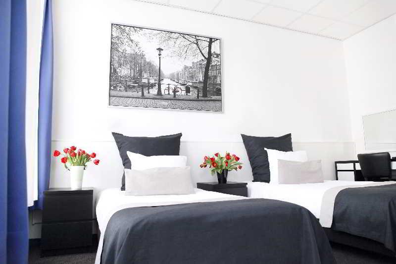 Damsquare Hotel